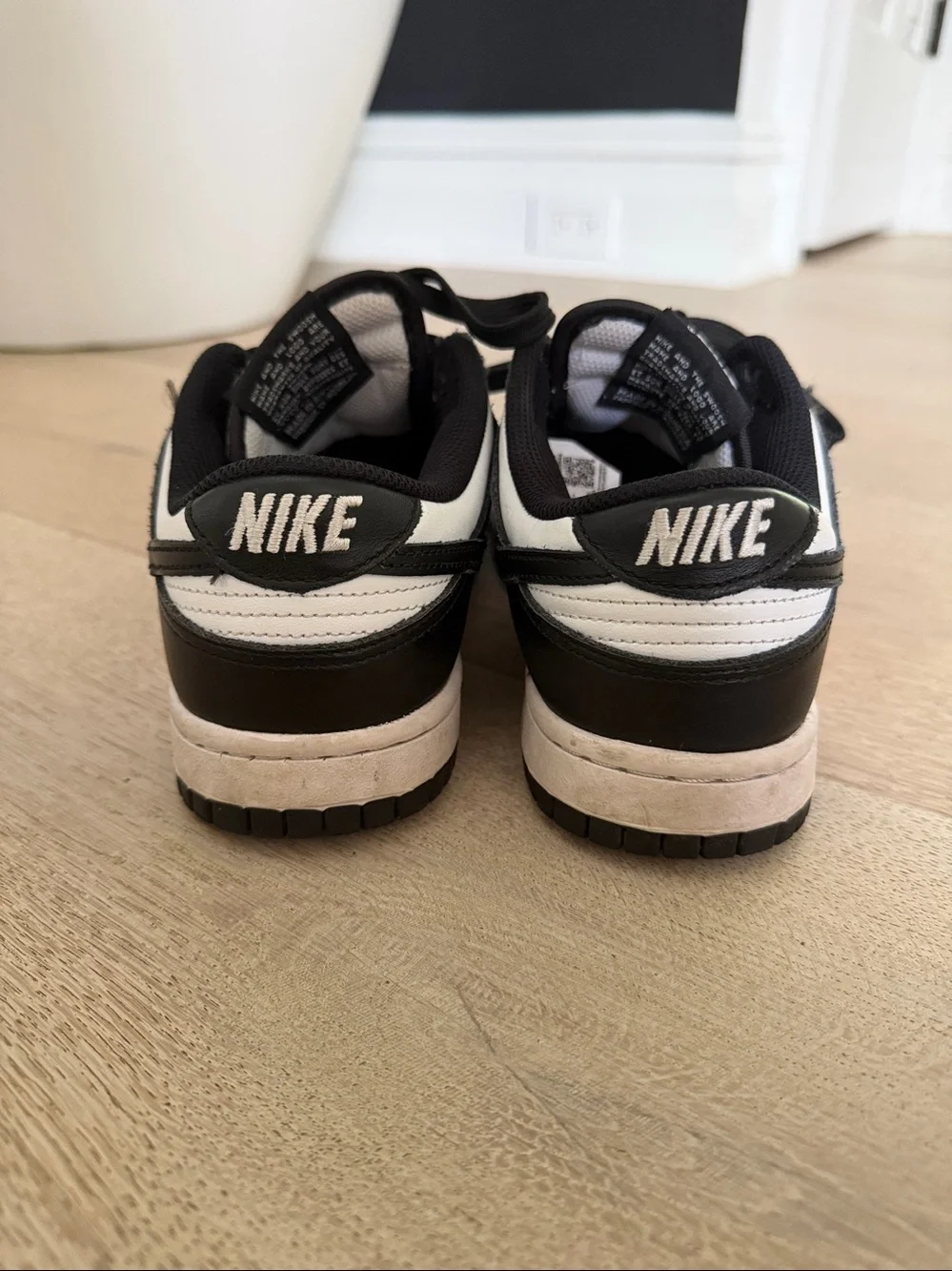Nike Big Kids’ Panda Dunk Low